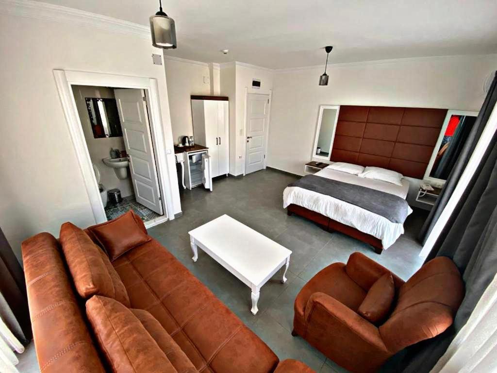 Lotus Otel Ташуджу Экстерьер фото